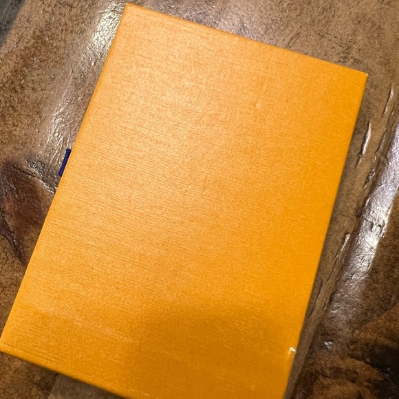 Louis Vuitton Gold Padlock Bag Charm includes dust bag and box - Picture 11 of 13